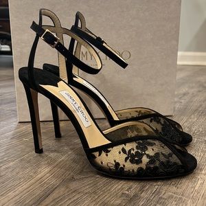 Jimmy Choo Sacora 100 Black Floral Lace
Size 41/ 11